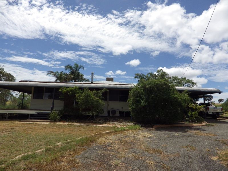 64 Roslyn Drive, Roma QLD 4455