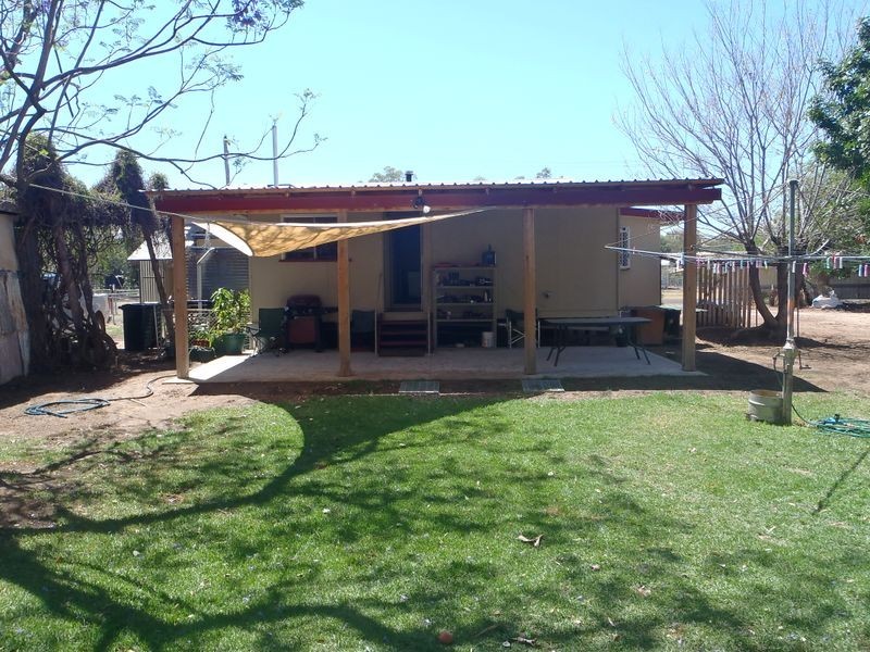 3-5 Gregory Street, Roma QLD 4455