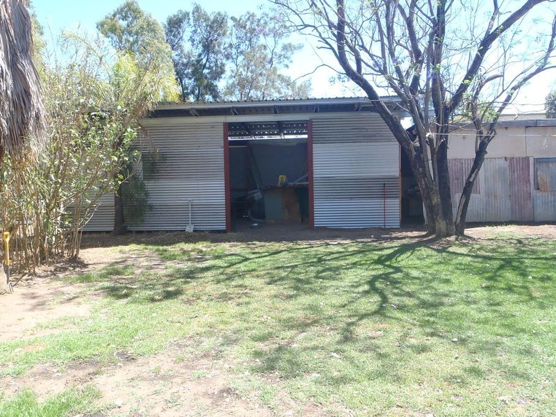 3-5 Gregory Street, Roma QLD 4455
