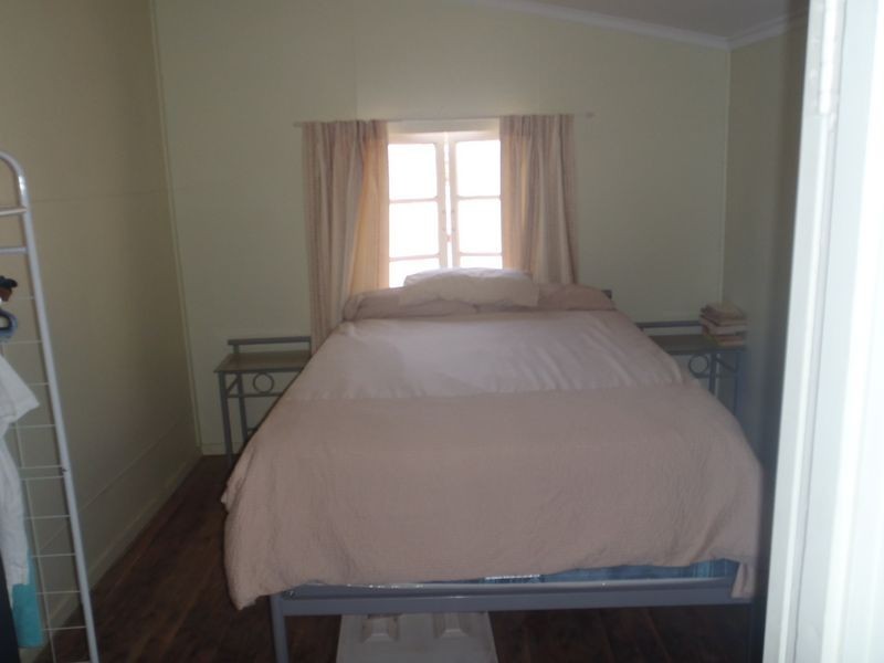 3-5 Gregory Street, Roma QLD 4455