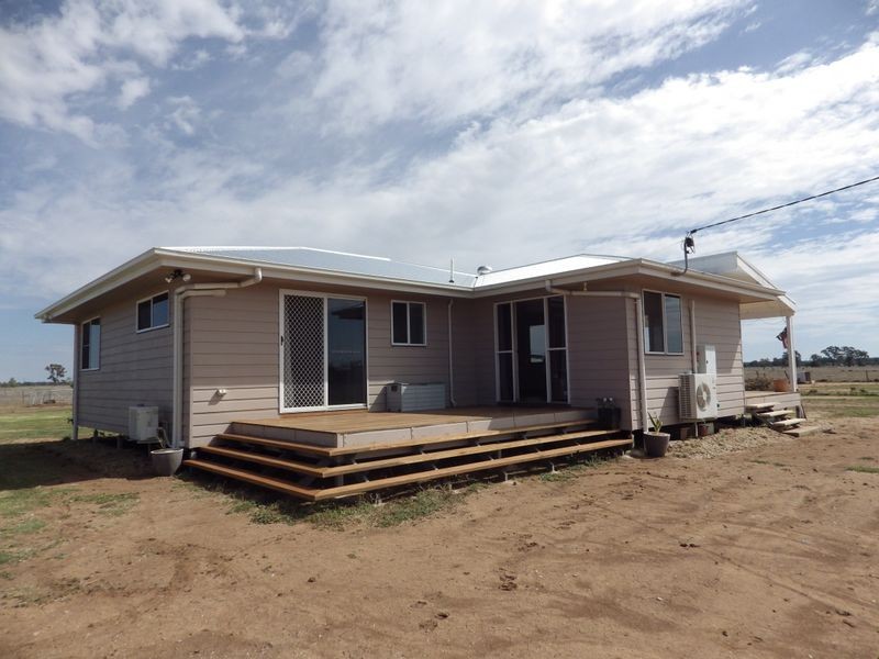 1 Swans Road, Wallumbilla QLD 4428