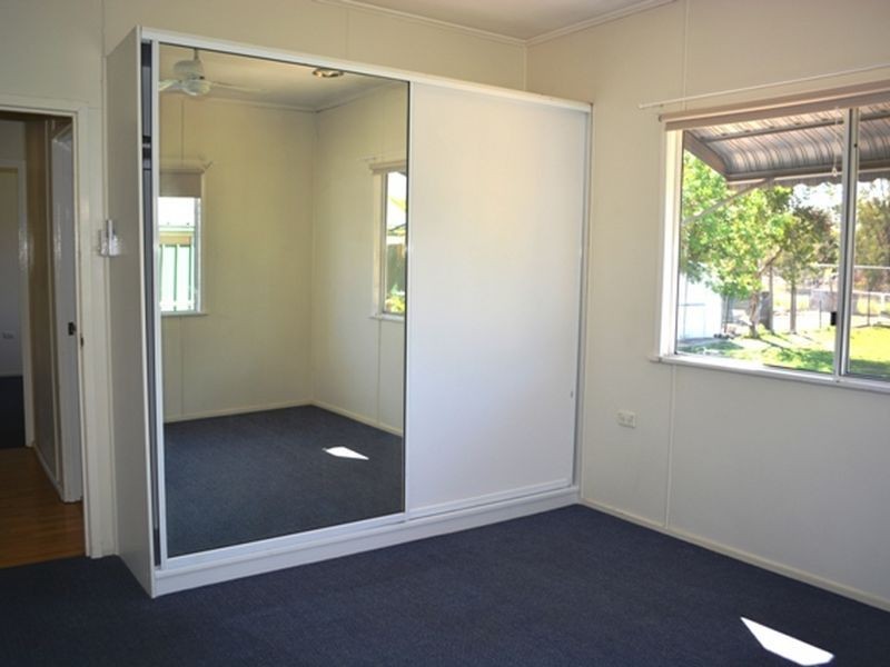 23 Saunders Street, Roma QLD 4455