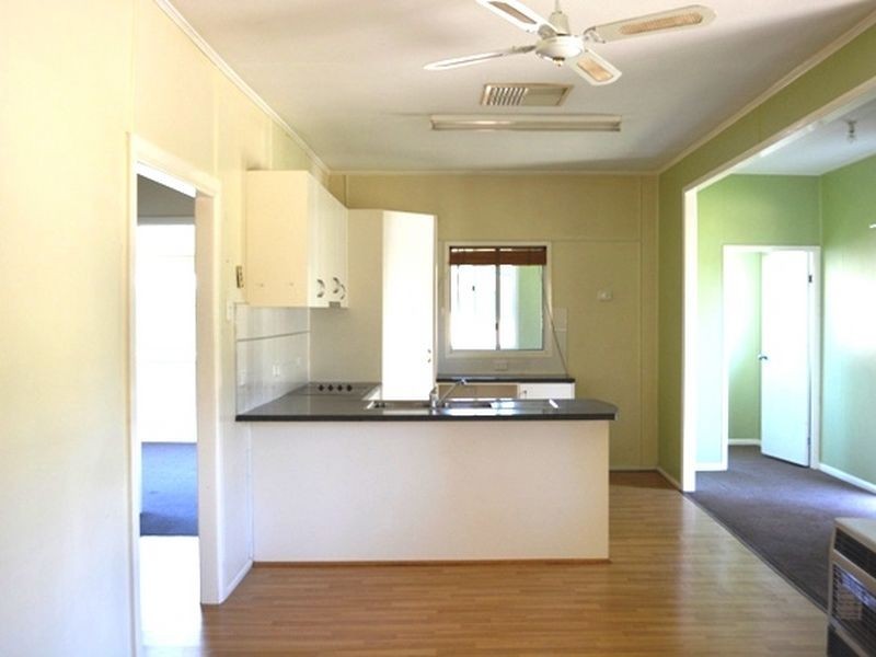 23 Saunders Street, Roma QLD 4455
