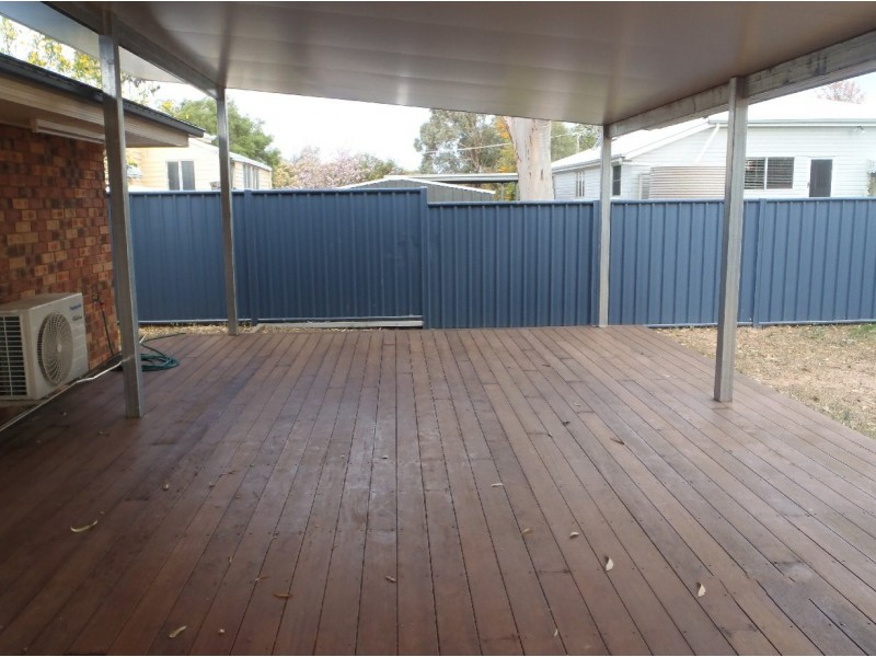 34 Lovell Street, Roma QLD 4455