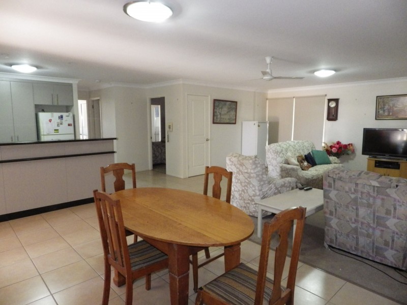 34 Lovell Street, Roma QLD 4455
