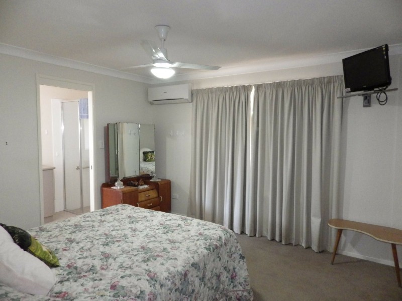 34 Lovell Street, Roma QLD 4455