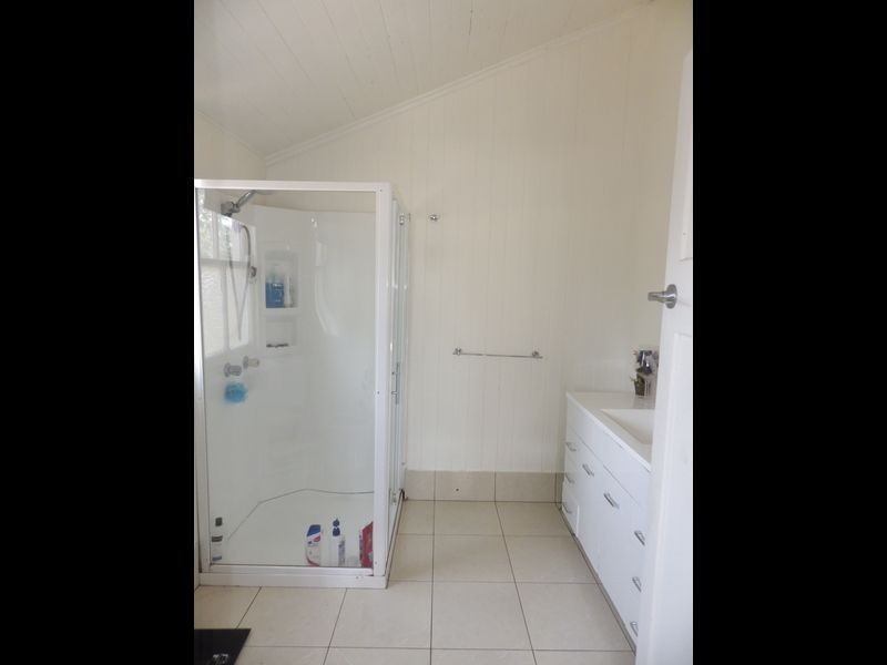 108 Arthur Street, Roma QLD 4455