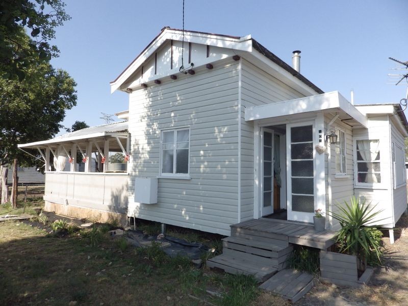 108 Arthur Street, Roma QLD 4455