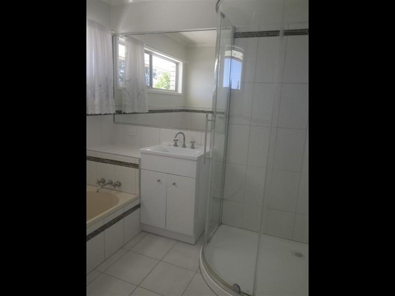 47 Taylor Street, Roma QLD 4455