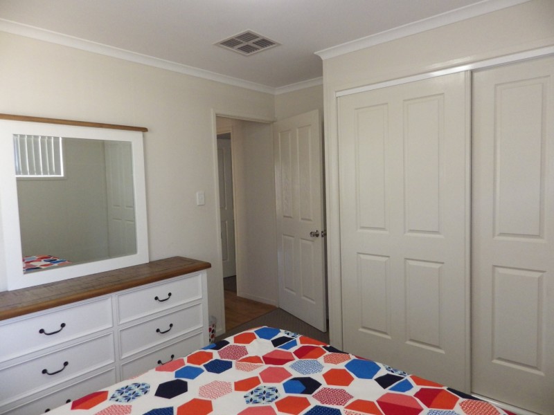 24 South Street, Roma QLD 4455