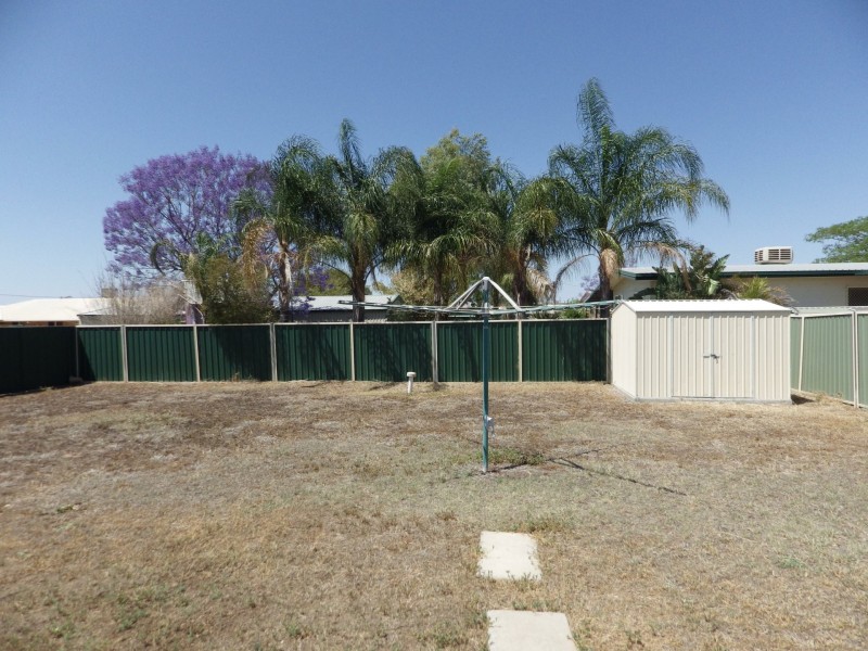 24 South Street, Roma QLD 4455