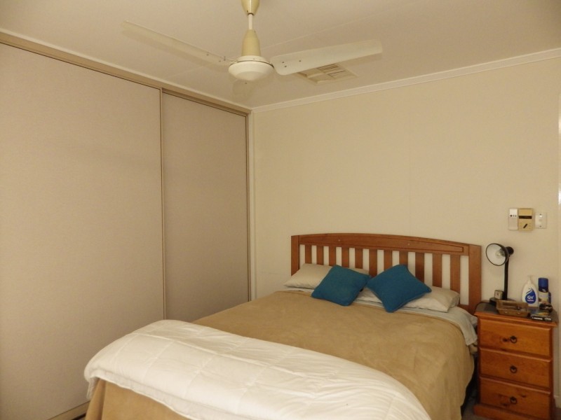 60 Russell Street, Wallumbilla QLD 4428