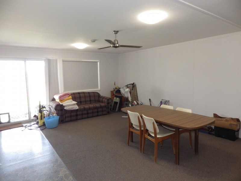 60 Russell Street, Wallumbilla QLD 4428