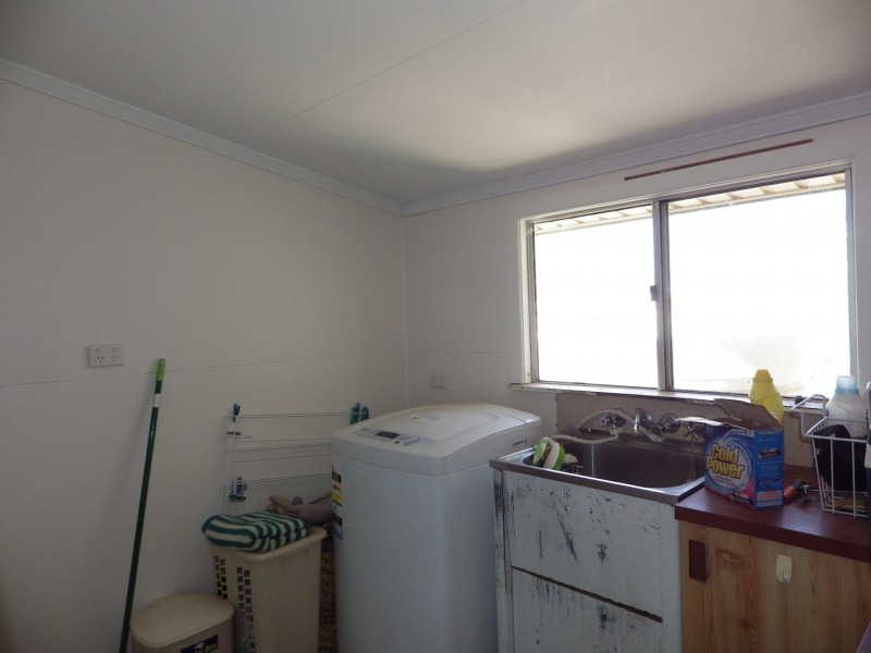 60 Russell Street, Wallumbilla QLD 4428