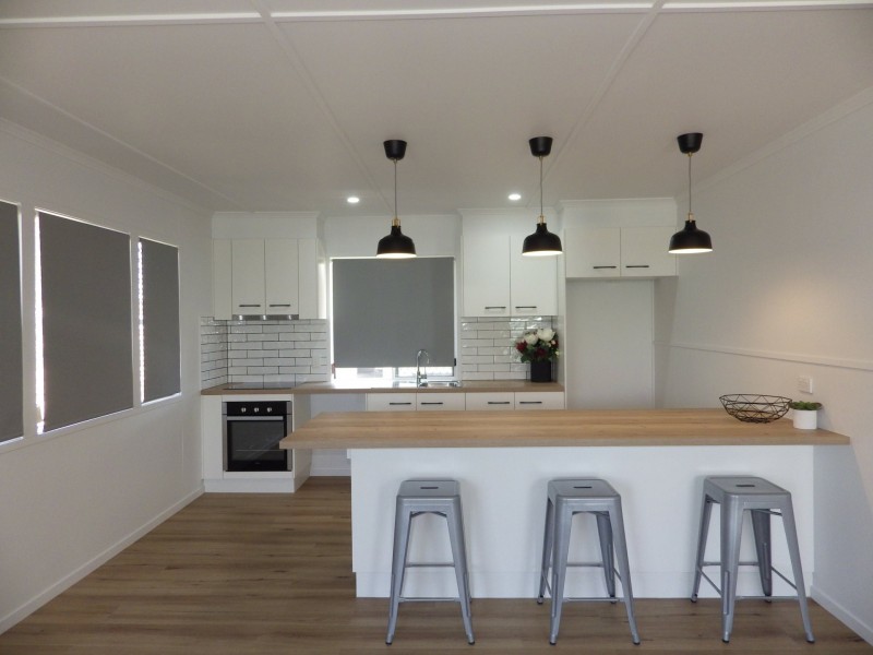 22 Downs Street, Roma QLD 4455