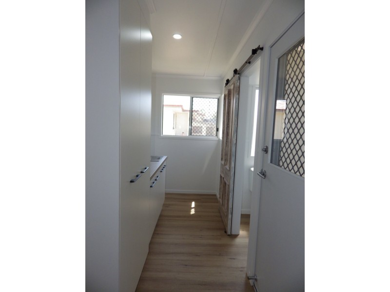 22 Downs Street, Roma QLD 4455