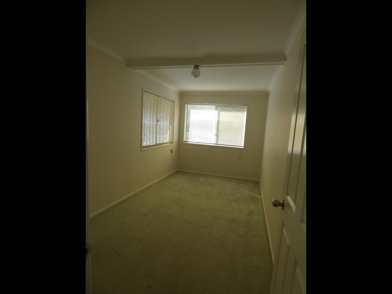 18 Albert Street, Roma QLD 4455