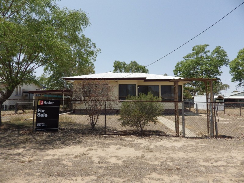 56 Rugby Street, Mitchell QLD 4465