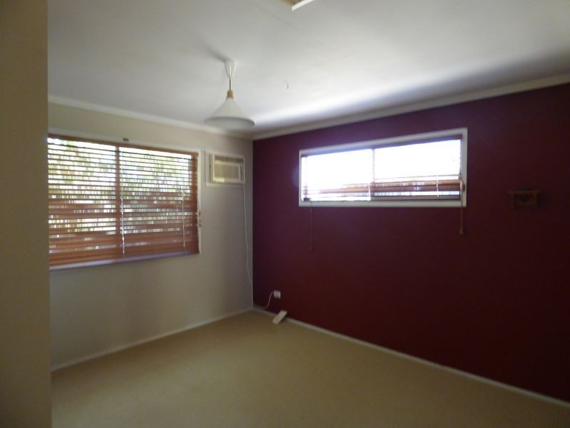 57 Taylor Street, Roma QLD 4455