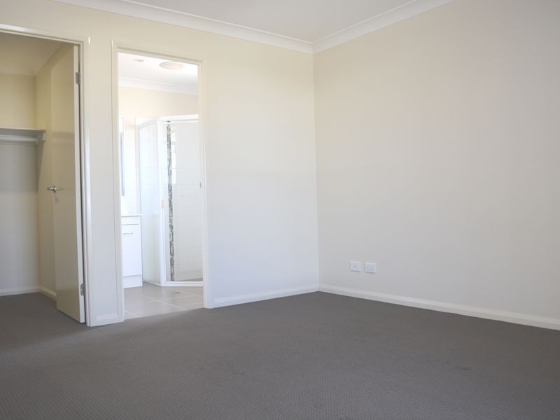 71 Taylor Street, Roma QLD 4455