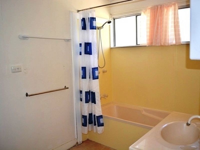 3 Wright Street, Roma QLD 4455