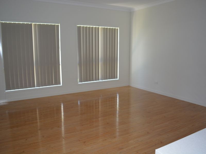 17 Beetson Drive, Roma QLD 4455