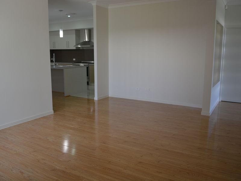 17 Beetson Drive, Roma QLD 4455