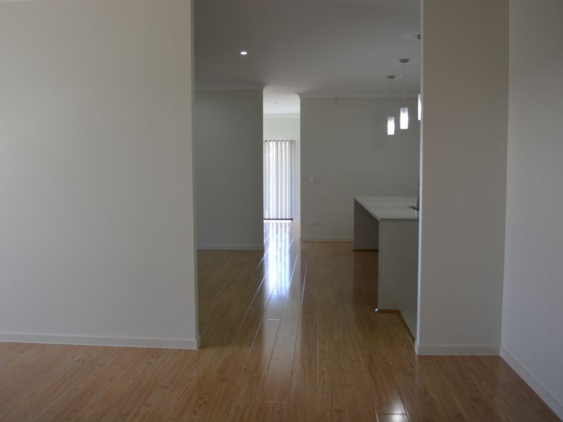 17 Beetson Drive, Roma QLD 4455