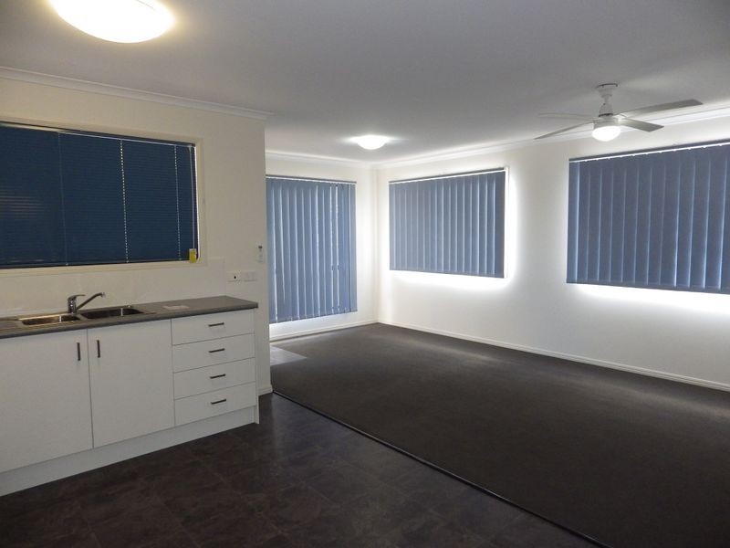 Unit 1/30 Saunders Street, Roma QLD 4455