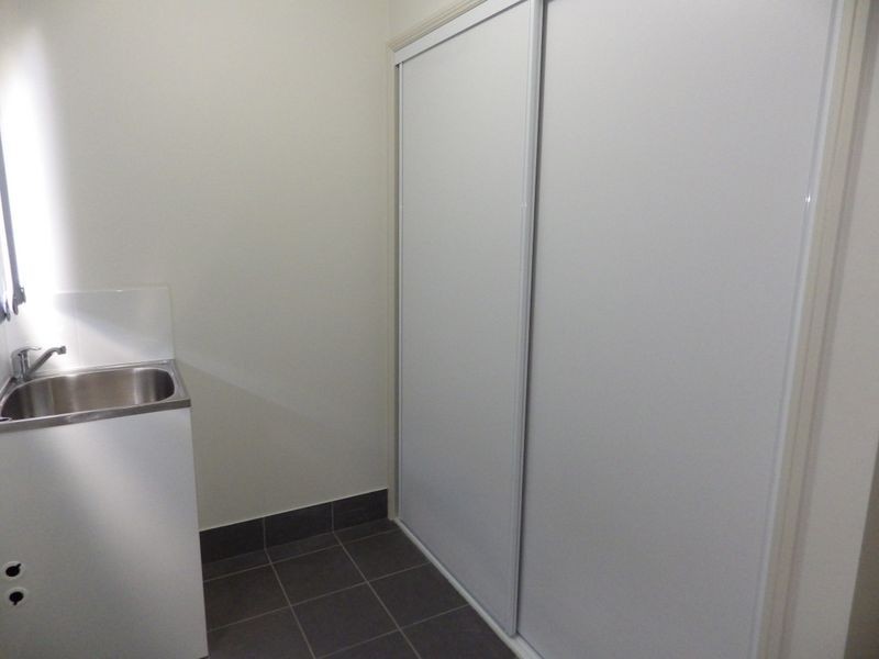 Unit 1/30 Saunders Street, Roma QLD 4455