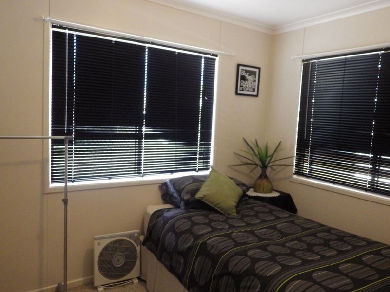 20 Alex Parade, Roma QLD 4455