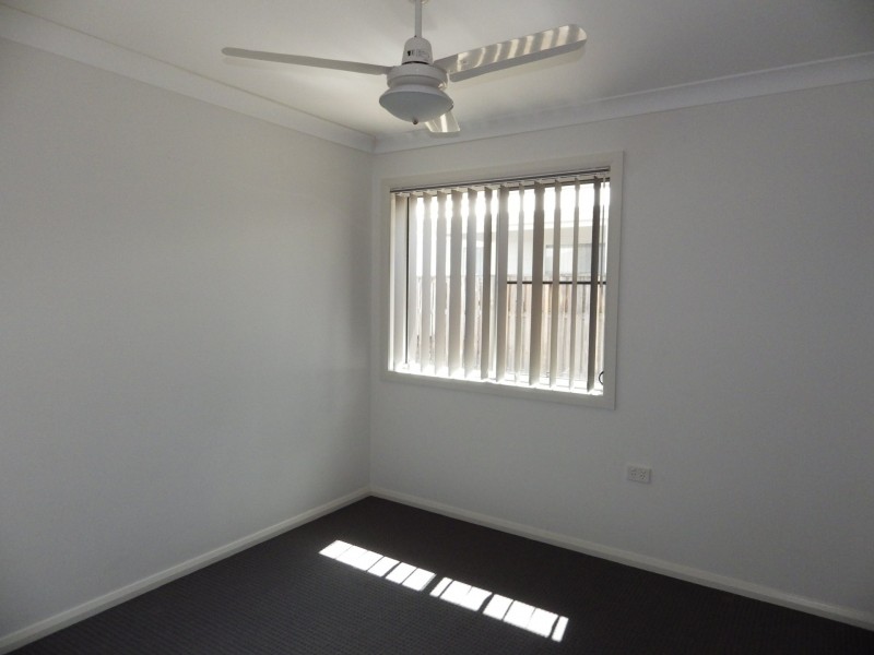 12 Lomandra Avenue, Roma QLD 4455