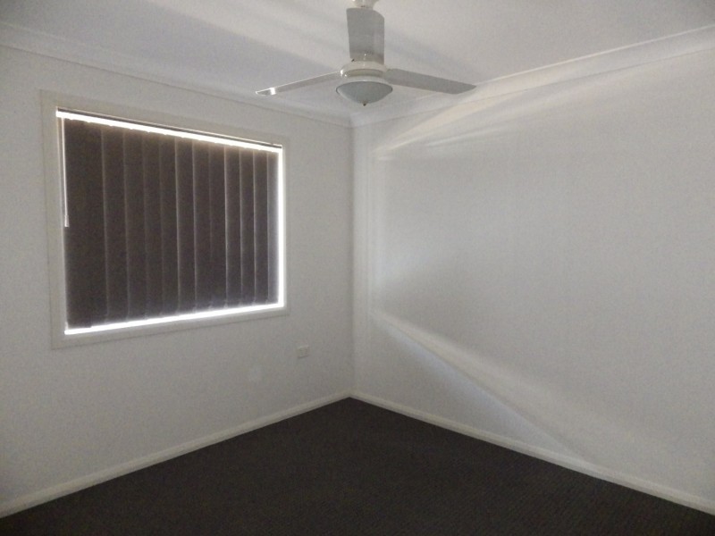 12 Lomandra Avenue, Roma QLD 4455