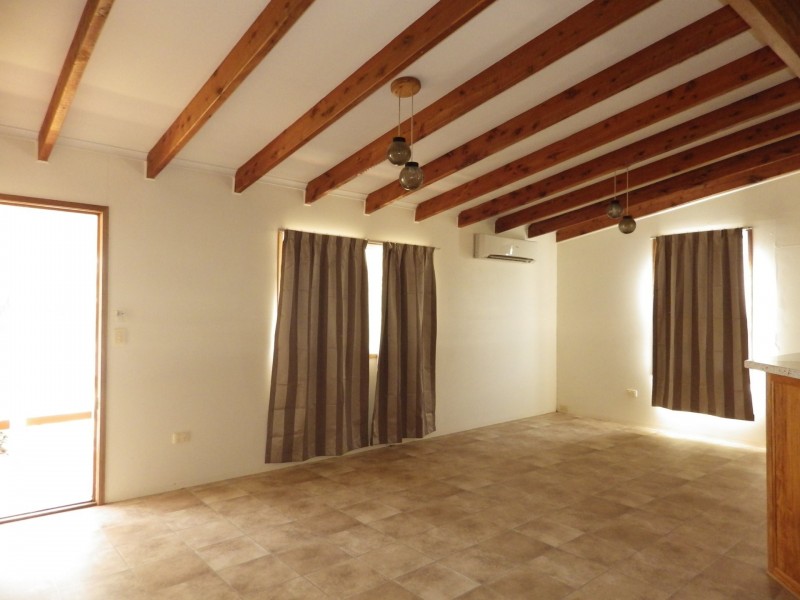 32 Derry Street, Roma QLD 4455