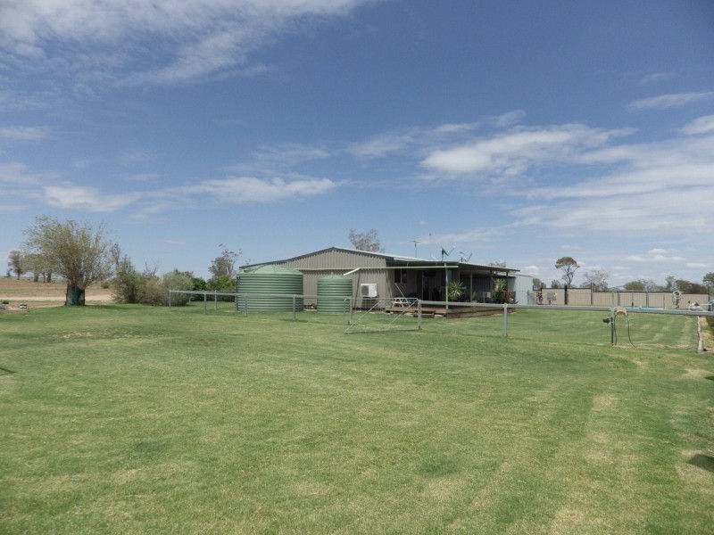 130 Woodside Road, Roma QLD 4455