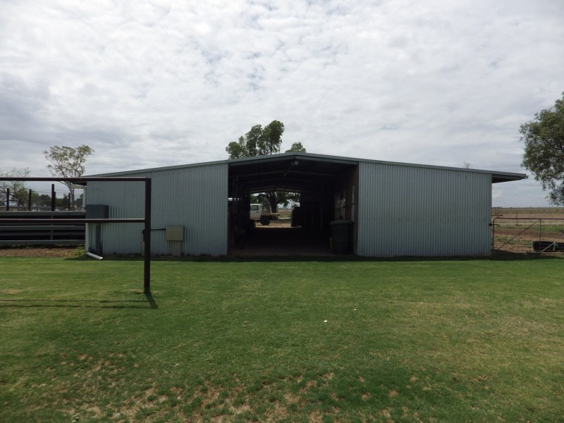 130 Woodside Road, Roma QLD 4455