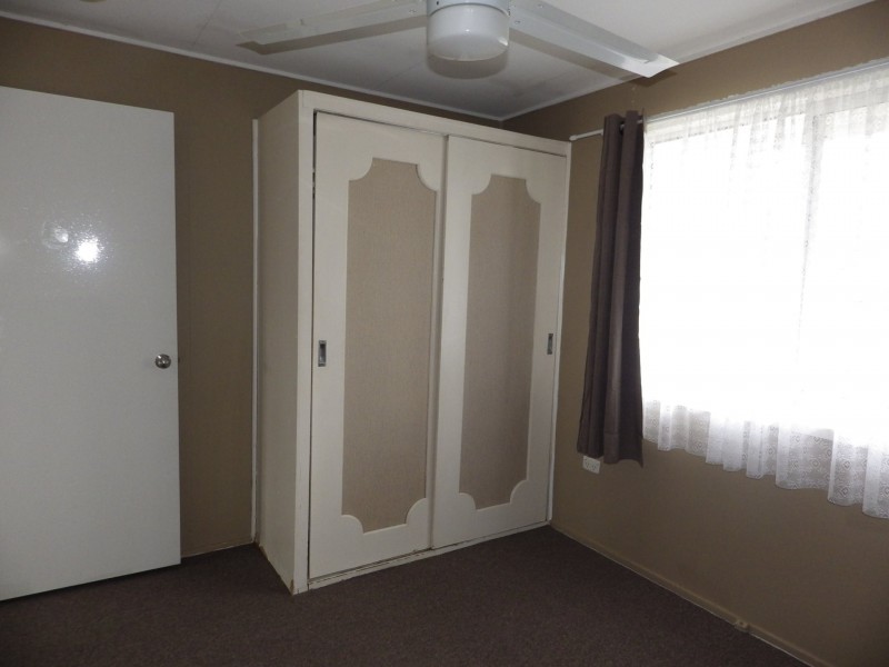 20 Elmer Street, Roma QLD 4455