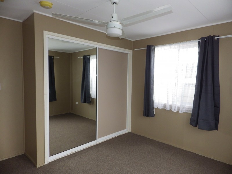 20 Elmer Street, Roma QLD 4455