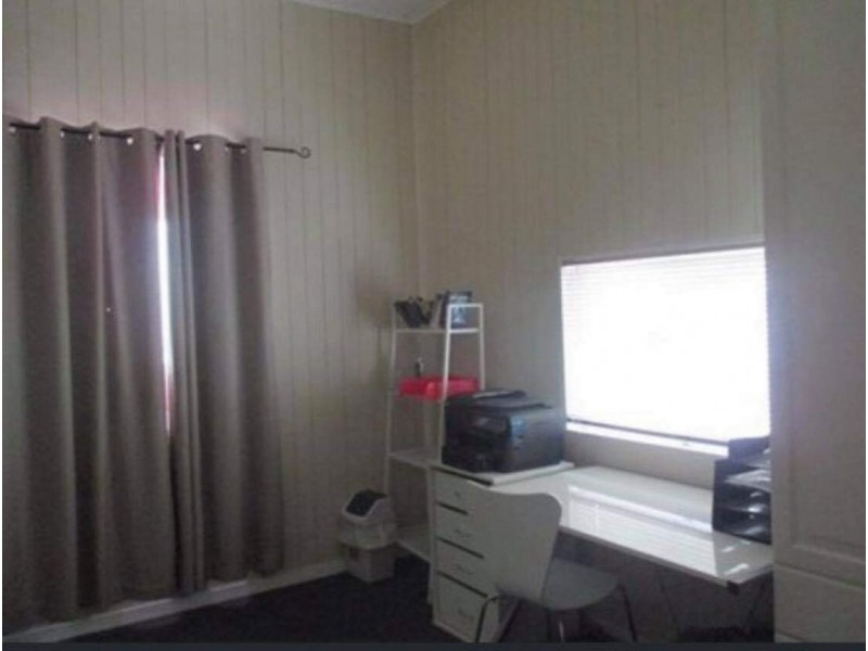 165 McDowall Street, Roma QLD 4455