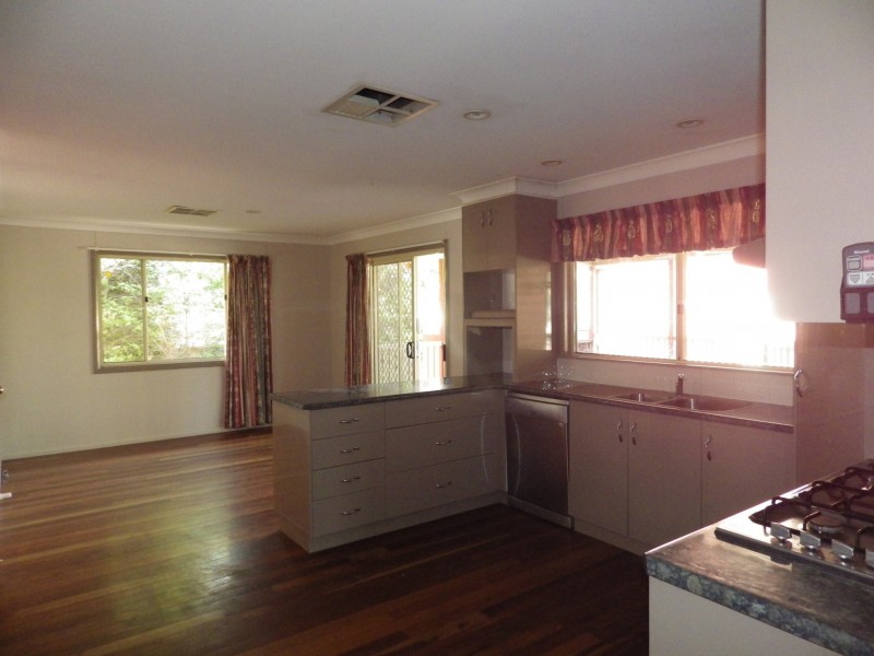 20 Karalee Court, Roma QLD 4455