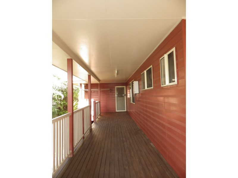 20 Karalee Court, Roma QLD 4455