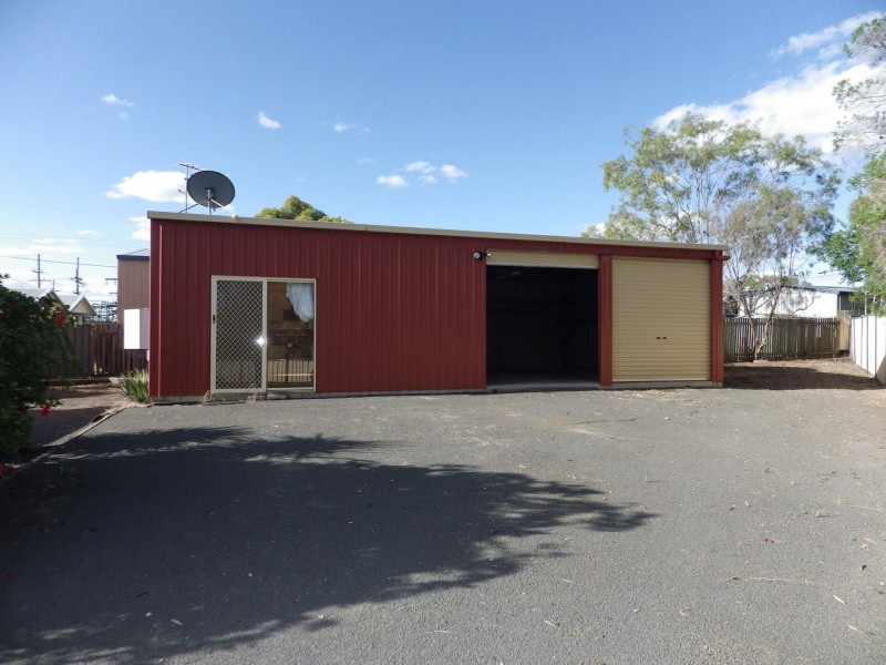 20 Karalee Court, Roma QLD 4455