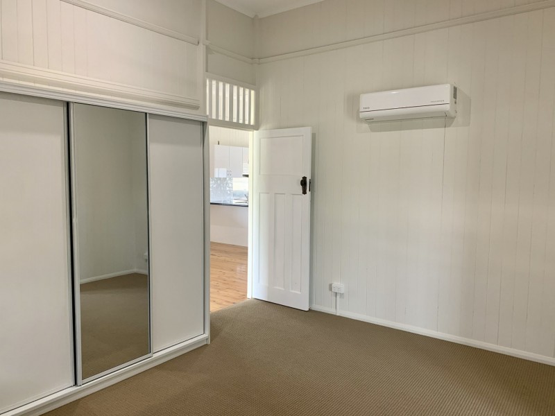 20 South Street, Roma QLD 4455