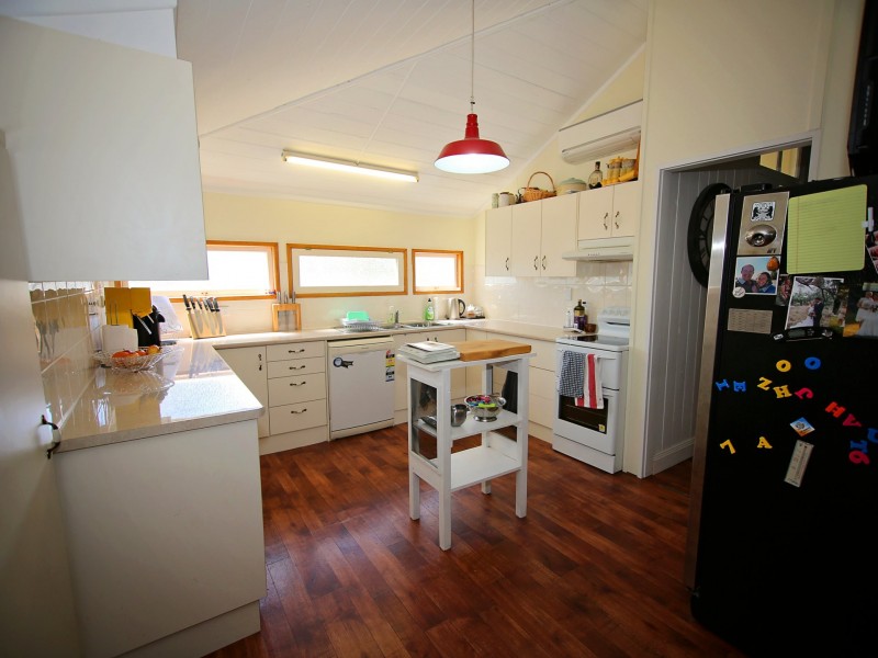 25 William Street, Roma QLD 4455