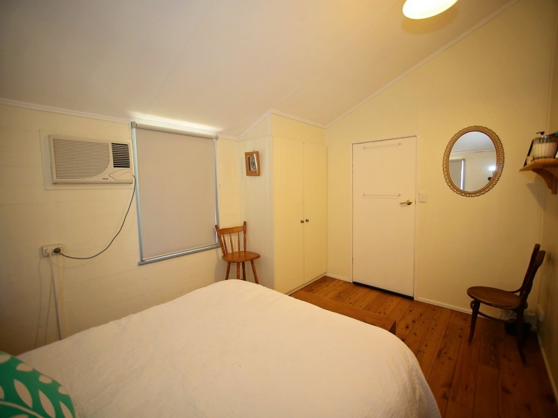 25 William Street, Roma QLD 4455