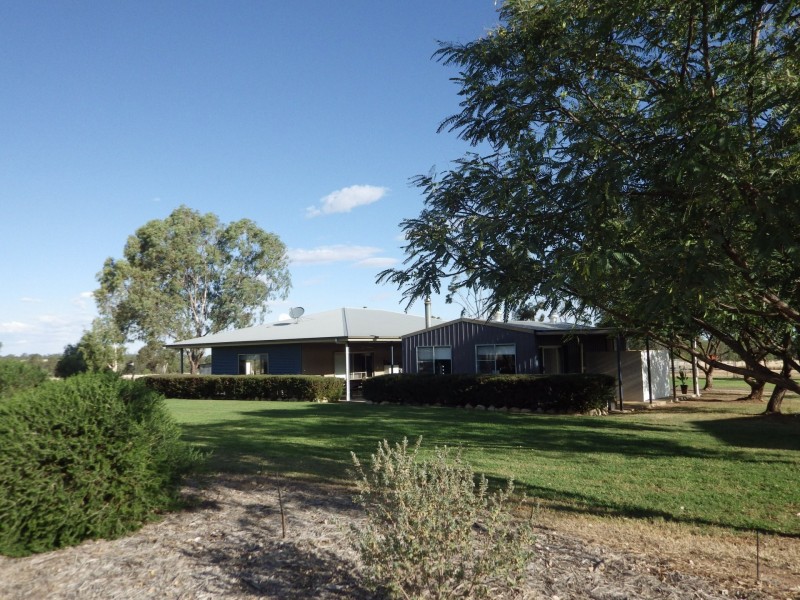 941 Orallo Road, Roma QLD 4455