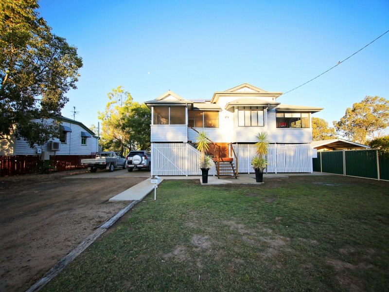 24 Charles Street, Roma QLD 4455