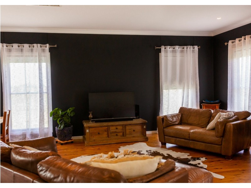 437 Bindango Road, Roma QLD 4455