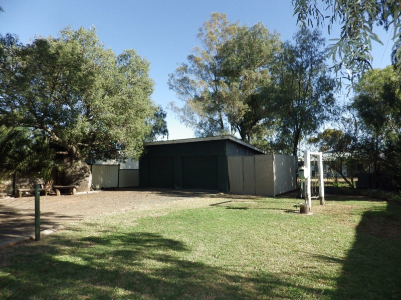 9 May Street, Roma QLD 4455