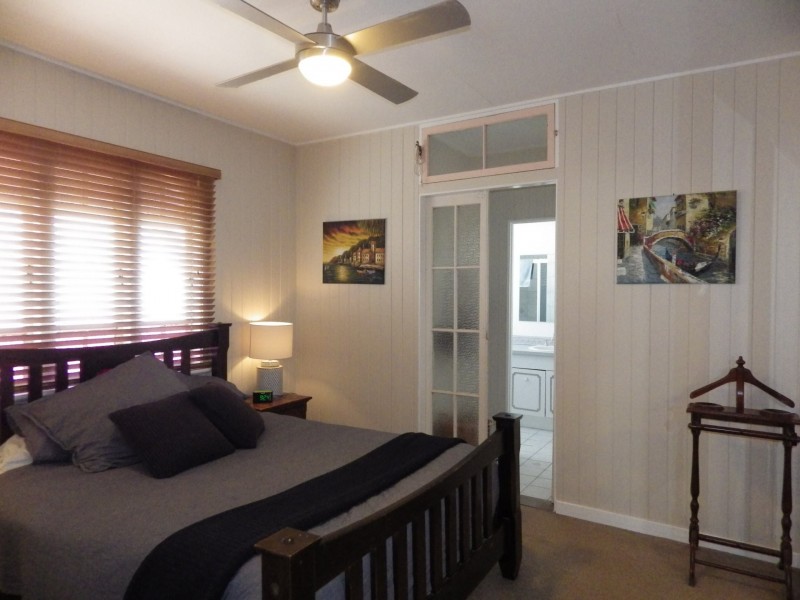 9 May Street, Roma QLD 4455